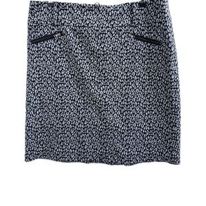 Darjoni Leopard Print Zip Pocket Pencil Skirt in Gray
